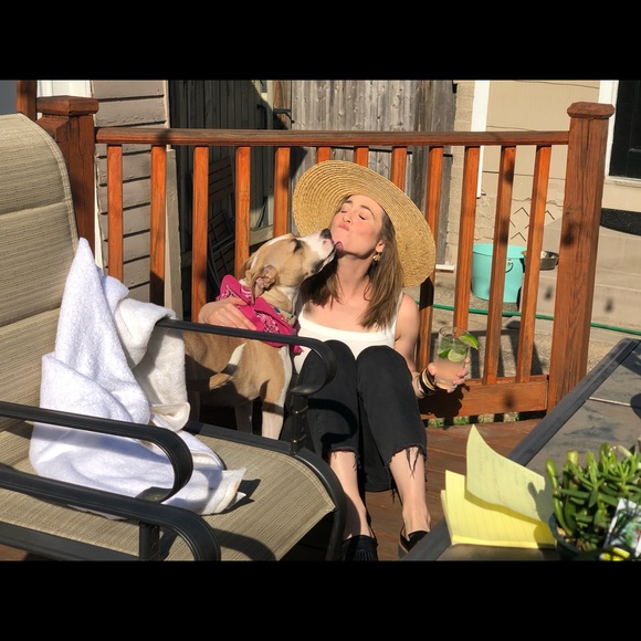 Meet your Posher, Jana - Picture 2 of 6